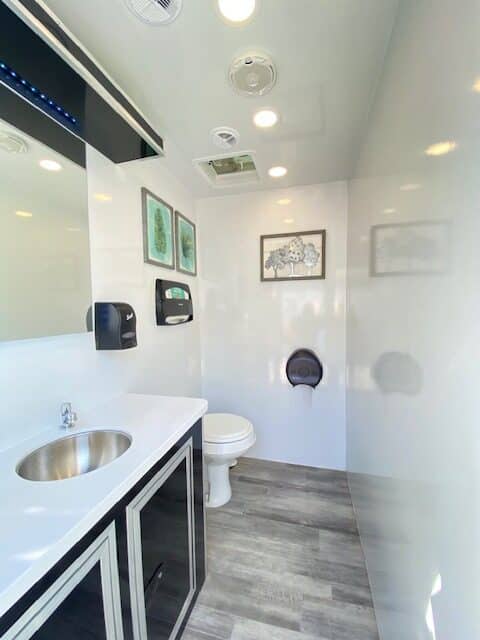 Bathroom Rentals